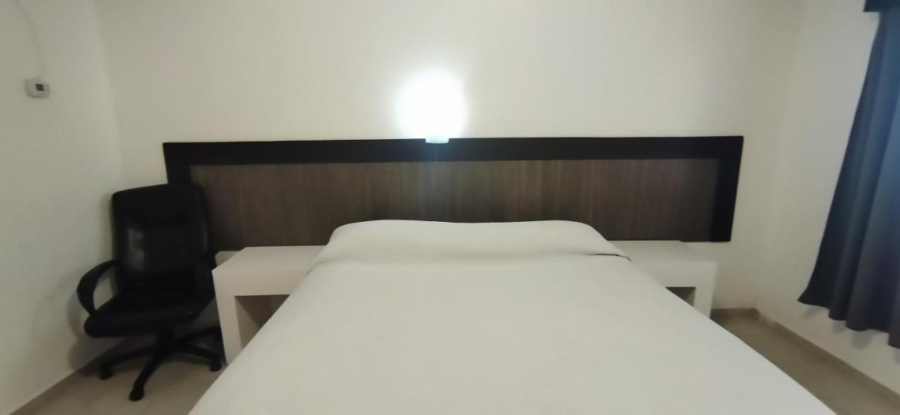 Hotel Casa Blanca Heroica Caborca 外观 照片