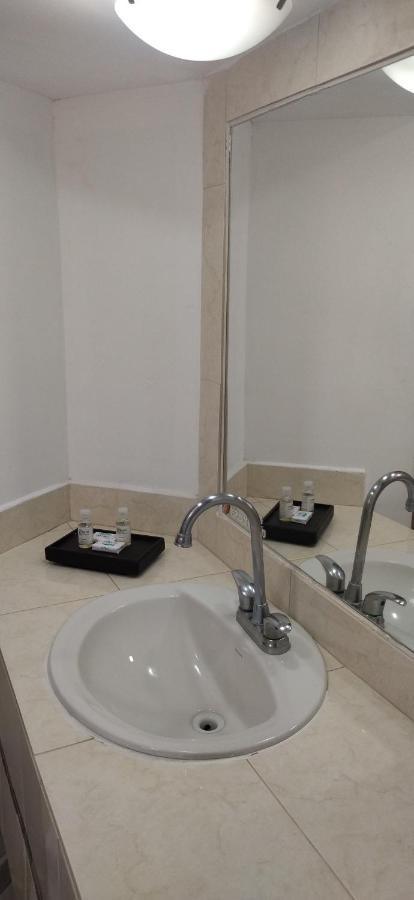 Hotel Casa Blanca Heroica Caborca 外观 照片