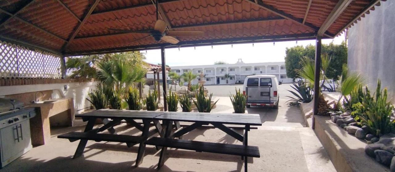 Hotel Casa Blanca Heroica Caborca 外观 照片