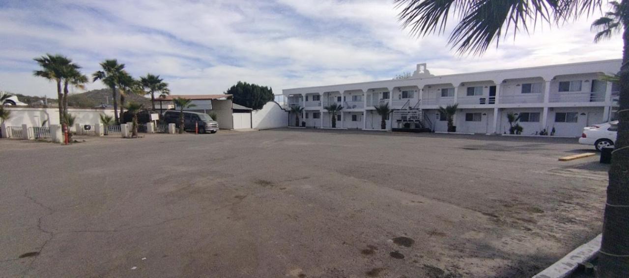 Hotel Casa Blanca Heroica Caborca 外观 照片